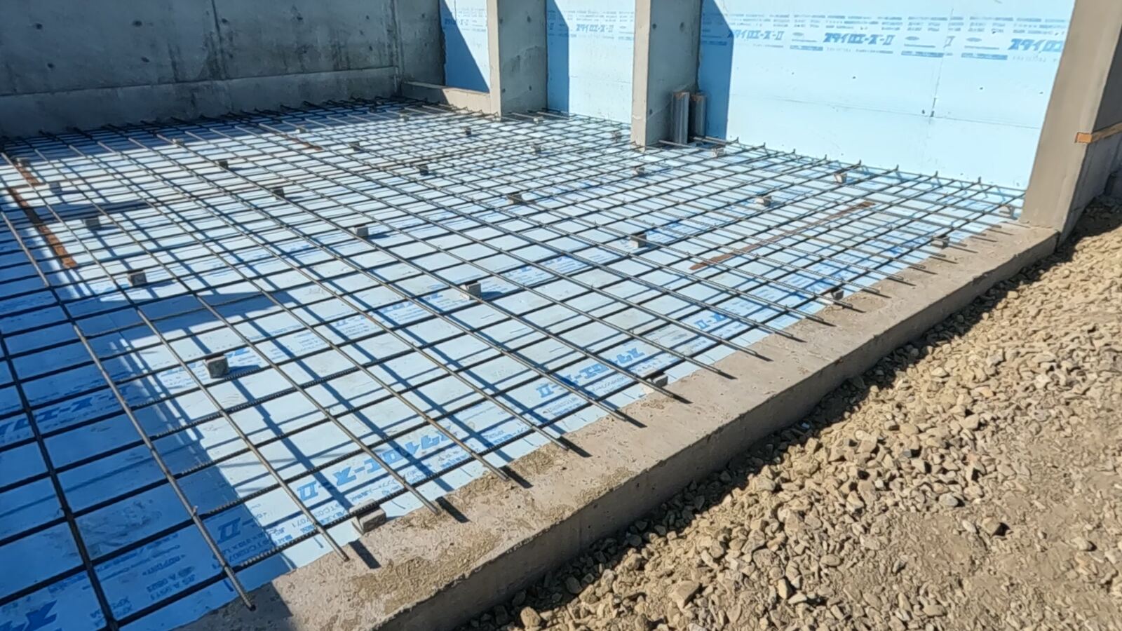 A｜海を望む別荘、基礎工事中（小樽市 張碓）